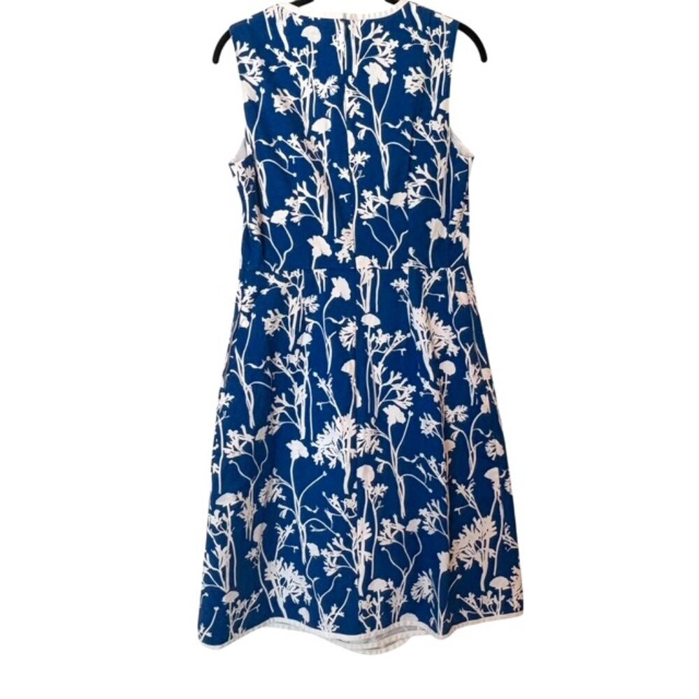 Kate Spade Saturday Blue White Floral Poppy Faux Wrap Size 4 - Picture 2 of 5